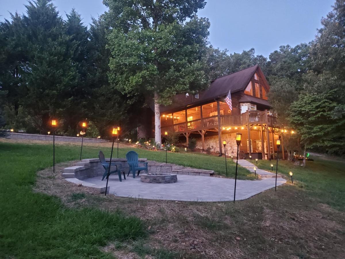 Smoky Mountain Cabin - Hot Tub - Fire Pit Murphy Exterior foto