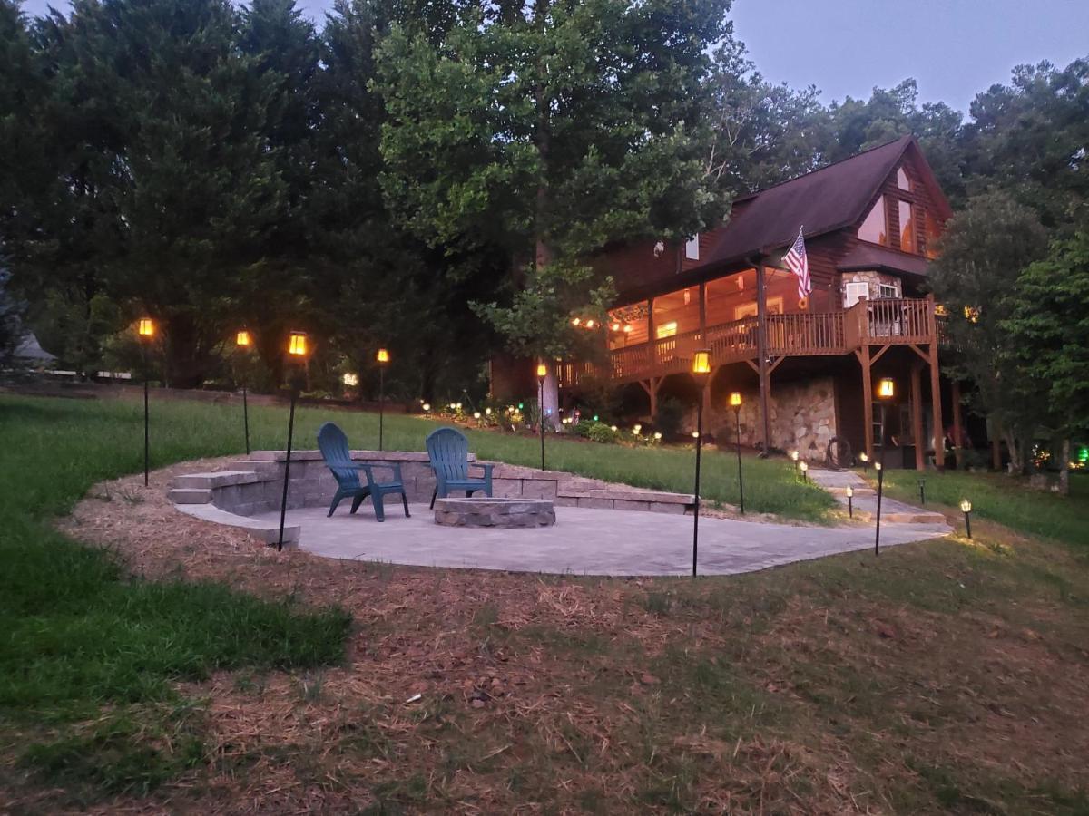 Smoky Mountain Cabin - Hot Tub - Fire Pit Murphy Exterior foto
