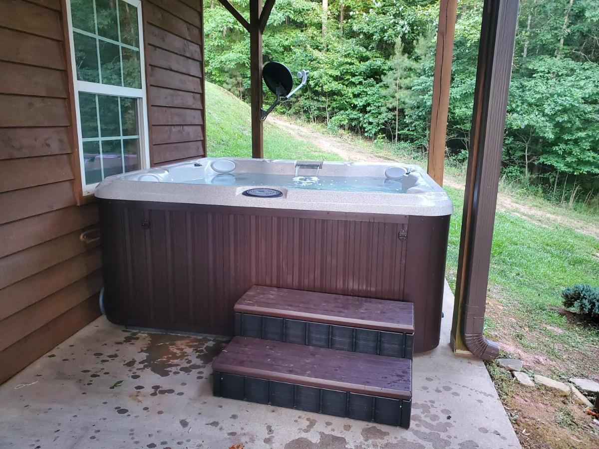 Smoky Mountain Cabin - Hot Tub - Fire Pit Murphy Exterior foto